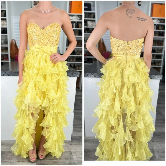 Sherri Hill Yellow Ruffle Organza Strapless Formal Gown $358